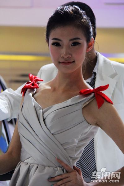 东风本田2号车模