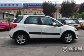 长安铃木-天语SX4-两厢 改款1.6L舒适型 AT