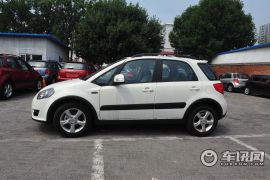 长安铃木-天语SX4-两厢 改款1.6L舒适型 AT