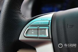 比亚迪-比亚迪S6-2.0MT豪华型