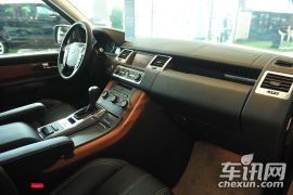 路虎-揽胜运动版-5.0 V8 NA HSE