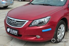 比亚迪-比亚迪G6-2.0L 手动豪华型