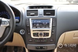 比亚迪-比亚迪G6-2.0L 手动尊贵型