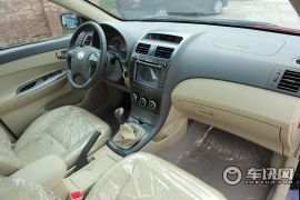 比亚迪-比亚迪L3-1.5手动尊贵型