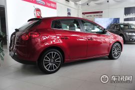 菲亚特-博悦-1.4T 手动运动天窗版