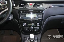 江淮汽车-和悦- 1.8L MT商务尊逸运动型