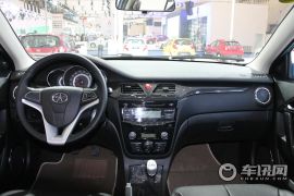 江淮汽车-和悦- 1.8L MT商务尊逸运动型