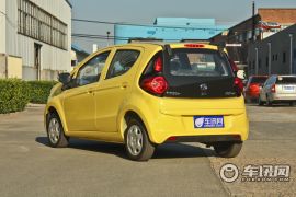 长安汽车-奔奔MINI-1.0L 手动亲情版