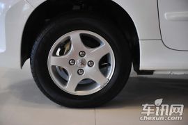 东风标致-标致207-两厢 1.4L 手动驭乐版