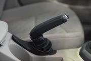 东风标致-标致408-1.6L手动舒适版