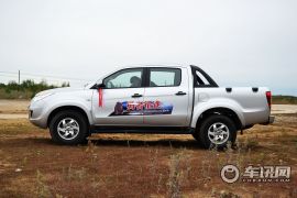 江铃汽车-域虎-2.4T两驱柴油手动(LX)