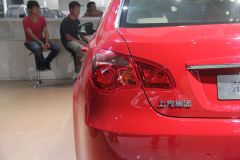 上海汽车-荣威550爱国者