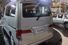 郑州日产-NV200