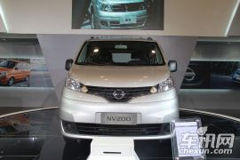 郑州日产-NV200