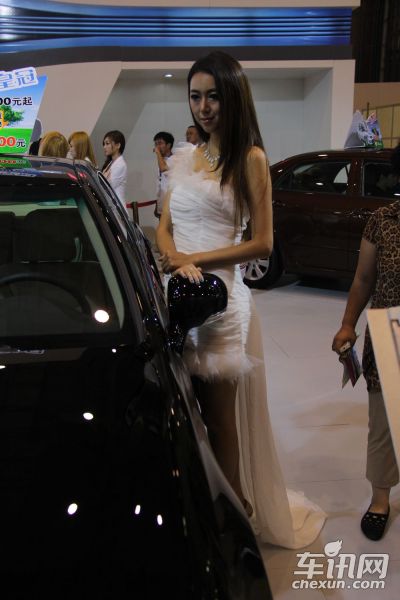 一汽丰田4号车模