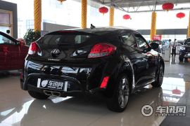 现代-Veloster飞思-1.6L 自动尊享版