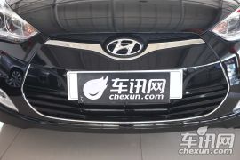 现代-Veloster飞思-1.6L 自动尊享版