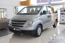 现代-现代辉翼-2.4L 豪华版