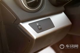 长安马自达-Mazda3星骋-三厢 1.6L 手动精英型