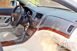 上海汽车-荣威950-2.4L 豪华行政版