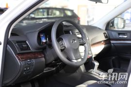 斯巴鲁-力狮-2.5i-X 豪华版