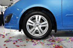 长安汽车-悦翔V5