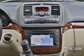 福建奔驰-唯雅诺- 3.5L 皓驰版