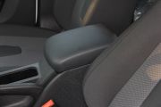上海汽车-MG5-1.5L AT精英版