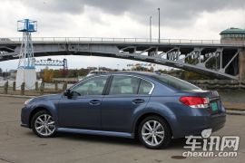 斯巴鲁-力狮-2.5i 海外版