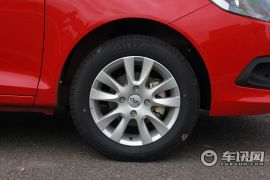 奇瑞汽车-风云2-掀背 1.5L 手动锐意版