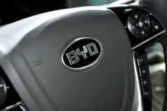 比亚迪-比亚迪M6