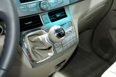 比亚迪-比亚迪M6