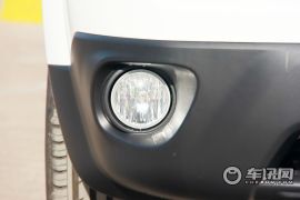 Jeep-自由客-2.4 豪华导航版