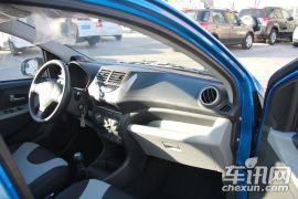 长安铃木-奥拓-1.0L 手动豪华型