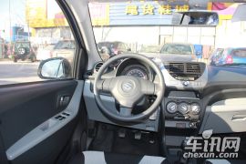 长安铃木-奥拓-1.0L 手动豪华型