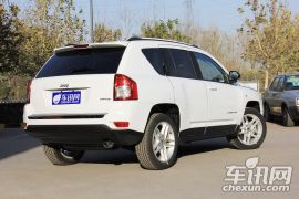 Jeep-指南者-2.4L 运动版