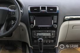 吉利汽车-帝豪EC8-2013款 2.4L自动旗舰型