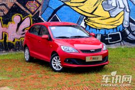 奇瑞汽车-风云2-两厢 1.5L 手动锐意版