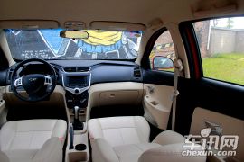 奇瑞汽车-风云2-两厢 1.5L 手动锐意版