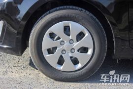 东风悦达起亚-起亚K2-三厢 1.4L AT GLS纪念版