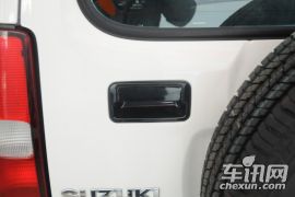 铃木-吉姆尼-1.3 AT JLX导航版