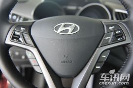 现代-Veloster飞思-1.6T 自动豪华版