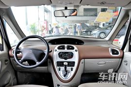 东风雪铁龙-毕加索-2.0 自动