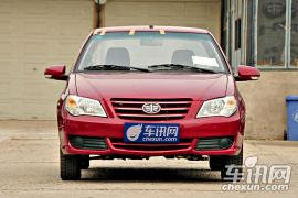 天津一汽-夏利N3-1.0L 三厢基本型