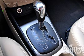 北京现代-北京现代i30（停产）-2.0 自动尊享型