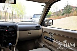 郑州日产-锐骐多功能车-3.0T柴油两驱标准型CYQD80-E3  ￥10.48