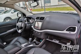 道奇-酷威-3.6L 四驱旗舰版