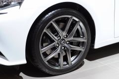 雷克萨斯-雷克萨斯IS