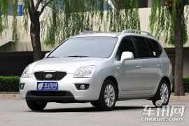 起亚-新佳乐-2.0 7座自动标准版