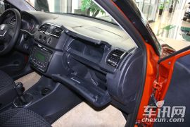 上海大众斯柯达-晶锐-1.6L 手动Sport版